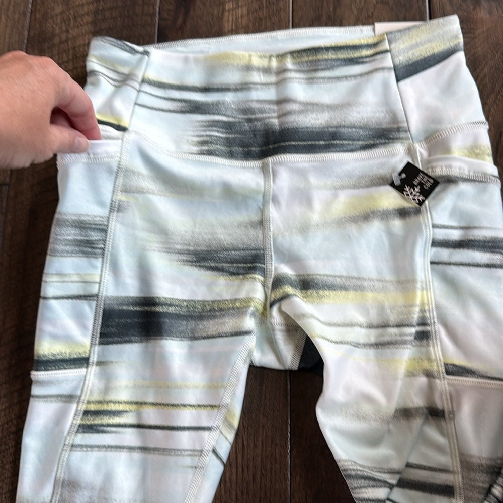 DSG NWT multicolor cold weather full length‎  leggings S - Picture 3 of 8
